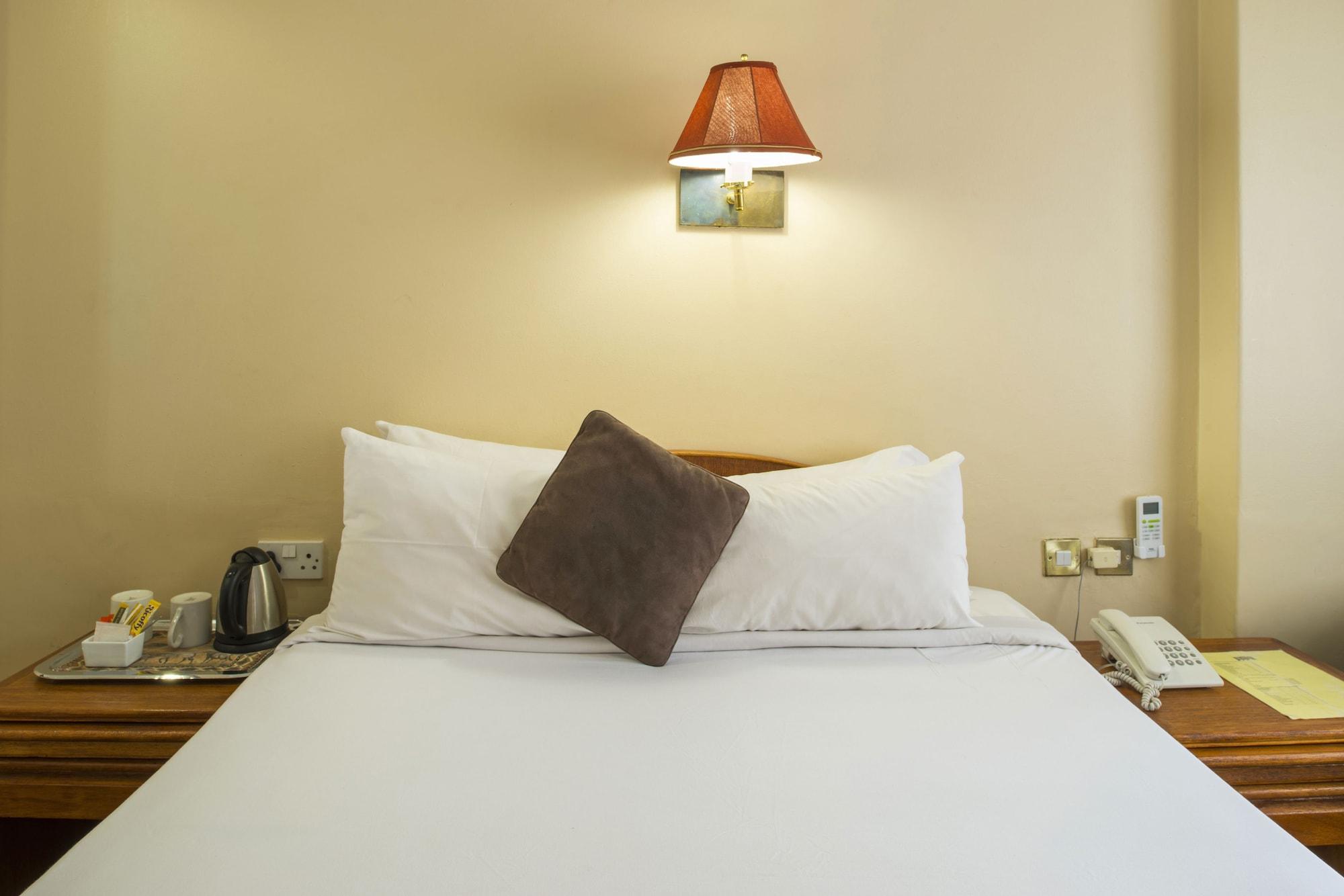 New Ambassador Hotel Harare Ngoại thất bức ảnh