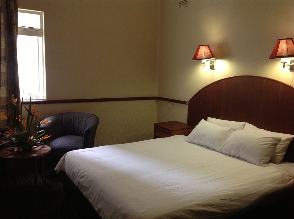 New Ambassador Hotel Harare Ngoại thất bức ảnh